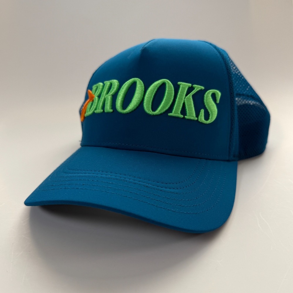 BROOKS Surge Trucker Hat Embroidered Snapback Running‎ Cap Blue Lightweight